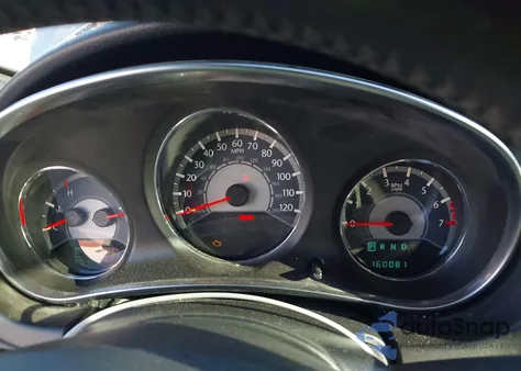 2013 Chrysler 200 Touring z USA, uszkodzony, nr VIN 1C3CCBBB1DN618777